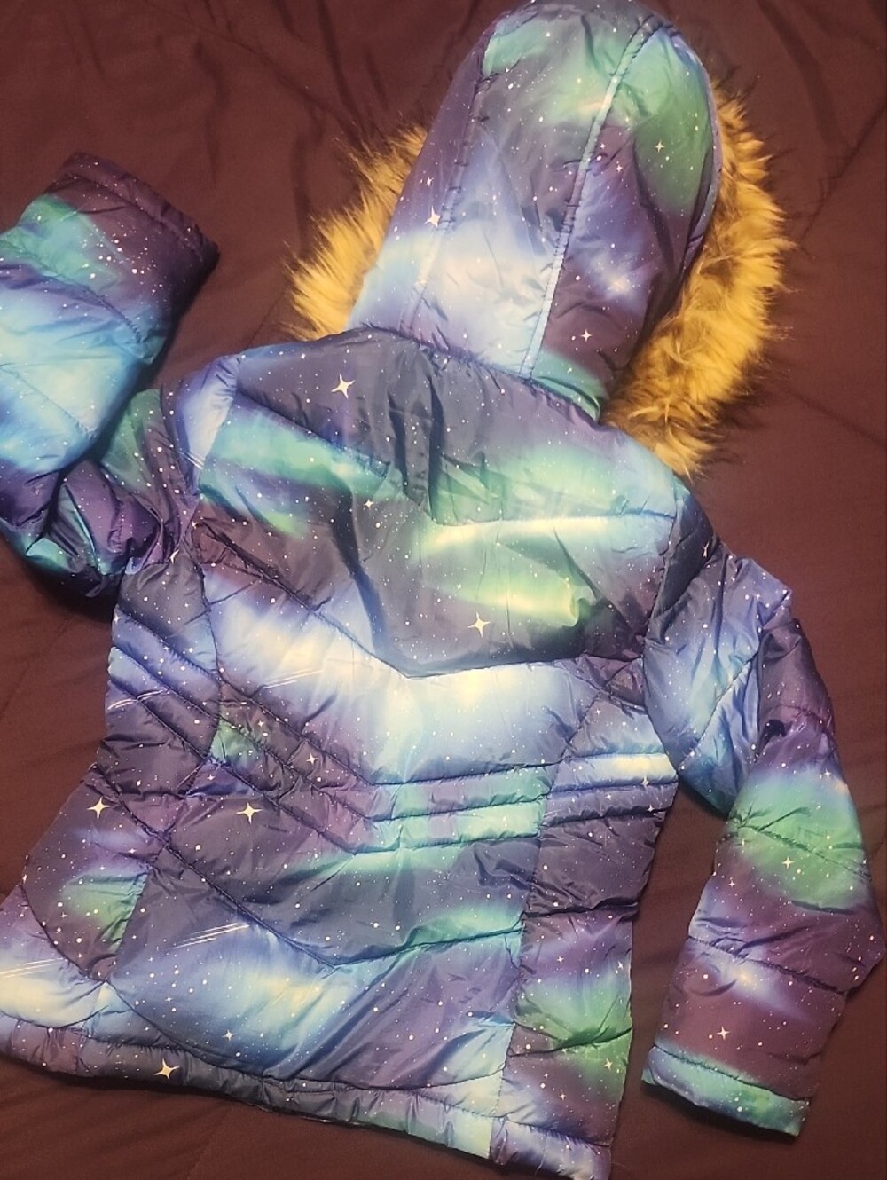 Madden Girl Blue Galaxy Print Puffer Jacket with Faux Fur Trim - Picture 4 of 4